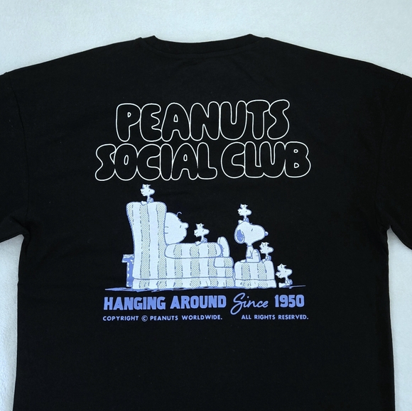 Peanuts "Peanuts Social Club" Graphic Tee👕 - NWT - Picture 3 of 15